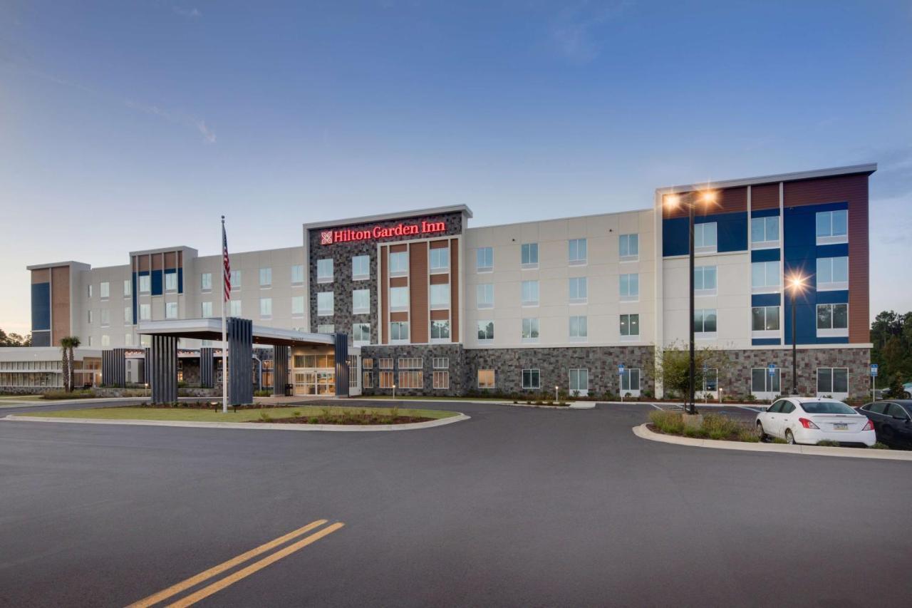Hilton Garden Airport, Fl Hotel 3*